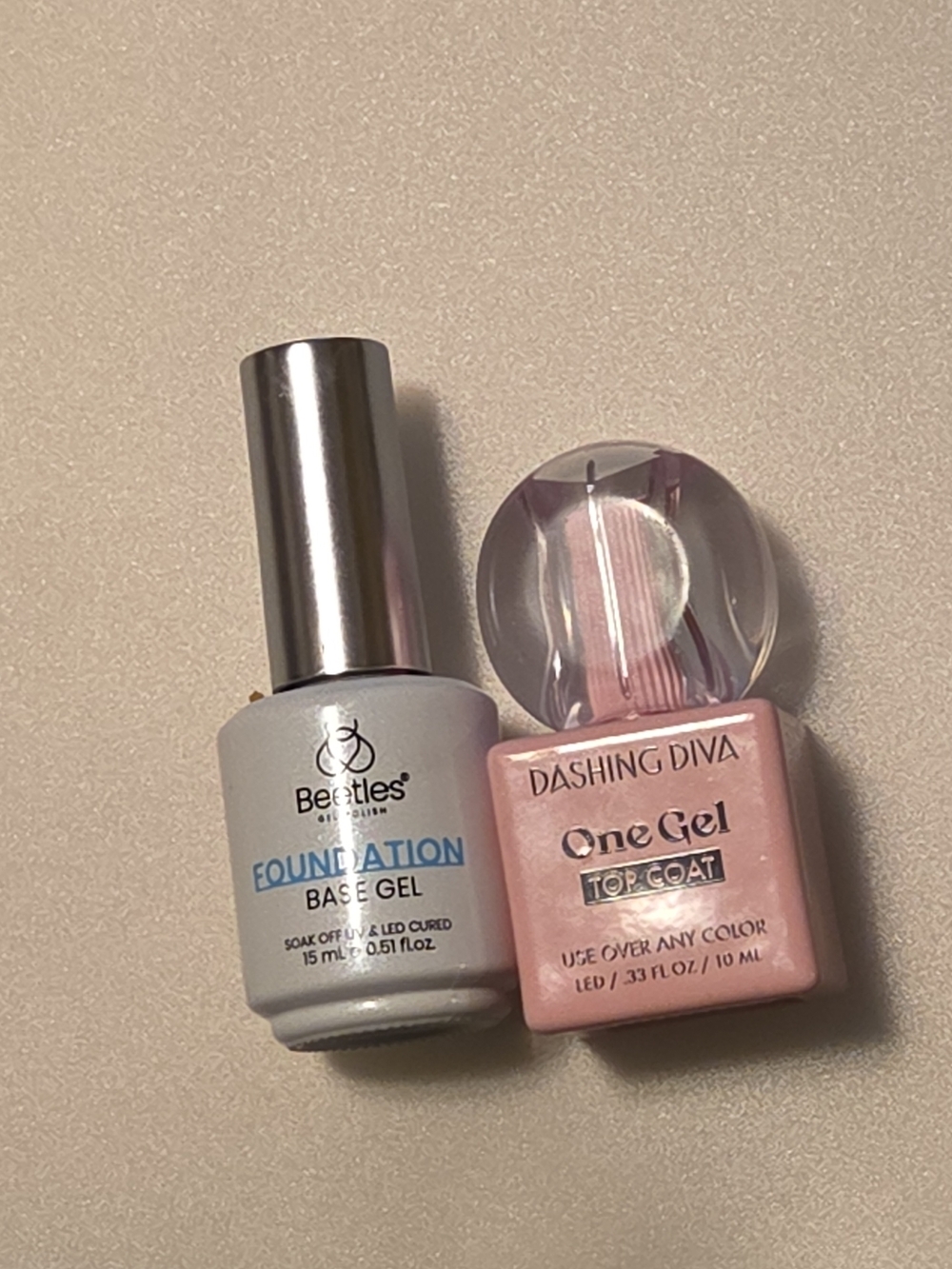 Beetles Foundation Base Gel & Dashing Diva One Gel Top Coat - Pink